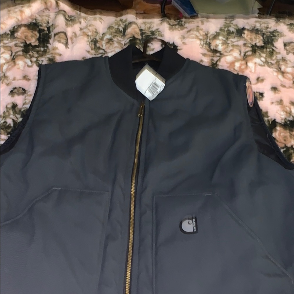 Carhartt vest in Navy Blue.